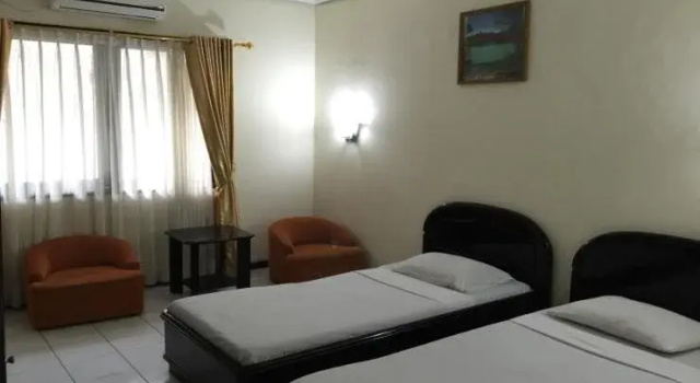Catellya Guesthouse 2, Забронировать Отель Бандунг-Кидул Бандунг, рядом с Индонезийский университет Пендидикан