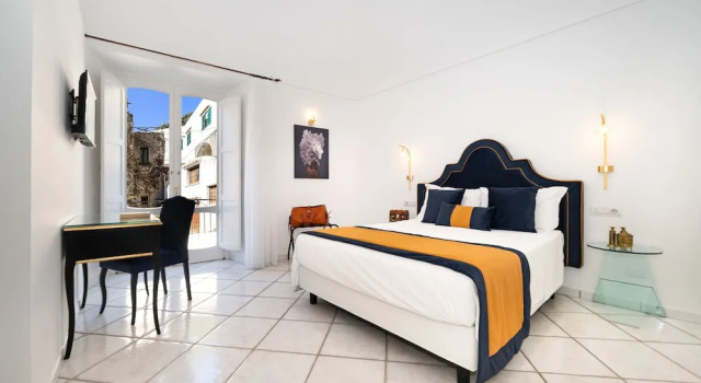 Трёхместный номер Standard Amalfi Resort