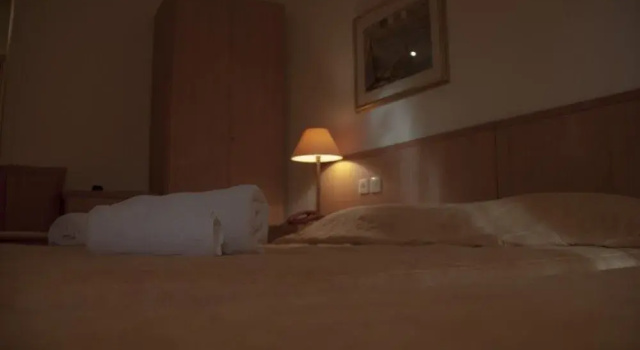 Saronis Hotel