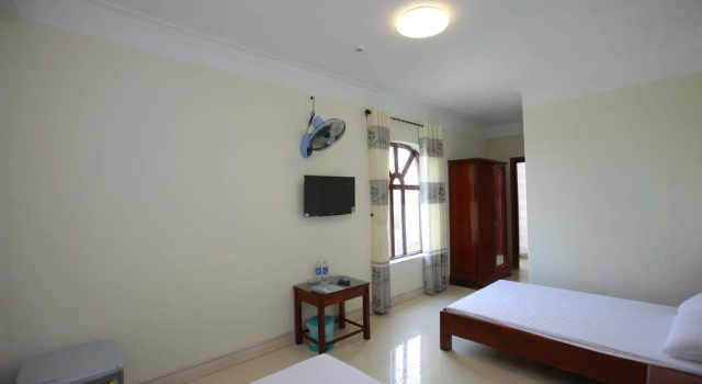 Hoa Mai Hotel, Забронировать Отель Шамшон Тханьхоа́