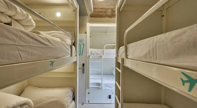 HostelFly Madrid Airport