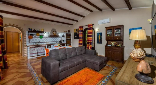Вилла SC035 VILLA SUN con piscina privata immersa nel verde