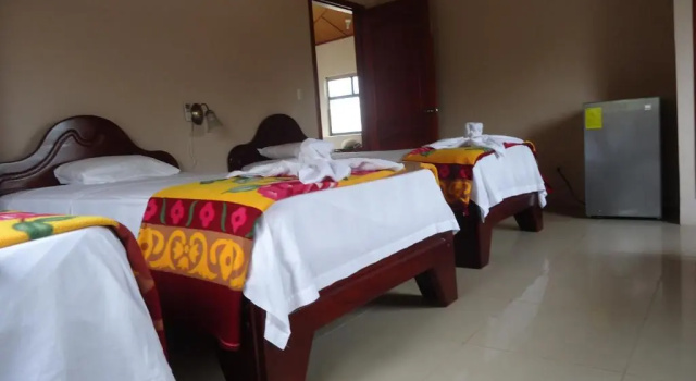 Четырёхместный номер Standard Hostal los Delfines