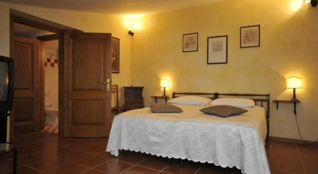 Апартаменты Мансарда c 1 комнатой B&B Il Pettirosso di Siena
