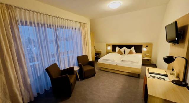 Двухместный номер Standard с балконом Hotel Zur Linde