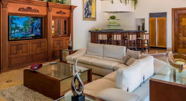 Truly one of the finest villa for rent in Puerto Vallarta, Book Villa Marina Puerto Vallarta 