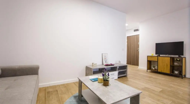Lovely Home at West Residence