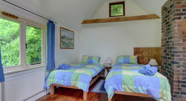 Simplistic Cottage in Battle with Garden near Bird Watching, Rezervați Casă de vacanță Buxted 