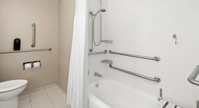 Четырёхместная студия SpringHill Suites by Marriott Flagstaff