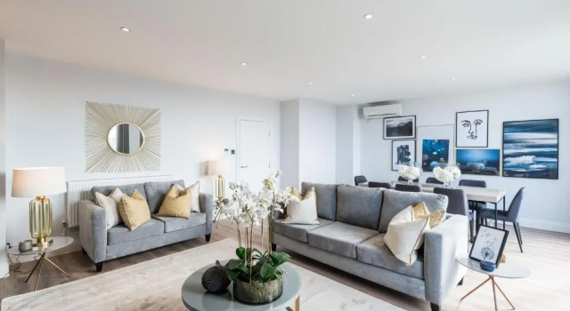 Апартаменты Deluxe The Carlyle - Elegant Serviced Apartments