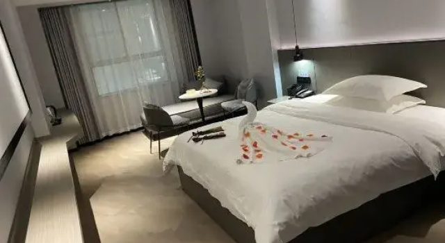 Homeinn Aifeel Hotel (Huaihua Railway Station BBK Zhonghuan Plaza), Reservar Hotel Huaihua Hunan