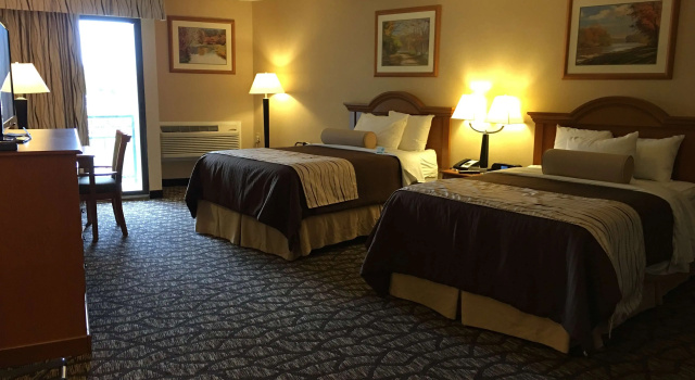 Четырёхместный номер Standard Best Western Clifton Park