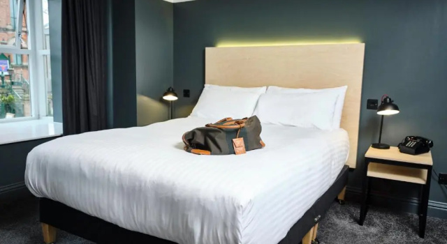 Четырёхместный номер Standard The 1852 Hotel - Self Check-in