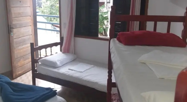 Четырёхместный номер Deluxe Pousada Edson