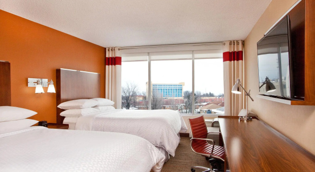 Двухместный номер Standard Four Points by Sheraton Cleveland Airport