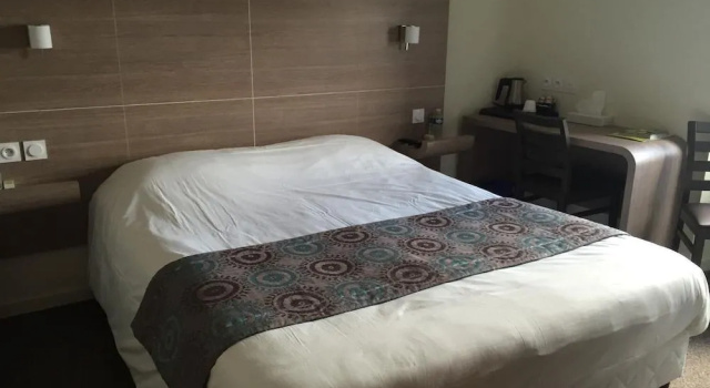 Hôtel Auberge de la Loire, Book Hostel / Vandrerhjem Mauges-sur-Loire Vandrehjem, Hostel / Vandrerhjem