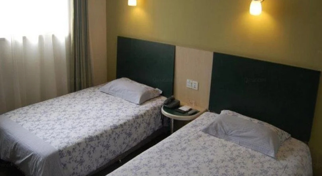 Motel 168 Dalian Youhao Square Inn, Забронировать Мотель Мотели Dalian Area, Мотель