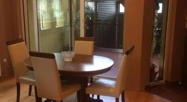 Aleksandar Apartment, Забронировать Апартаменты/квартира Отели Banat с парковкой, Парковка