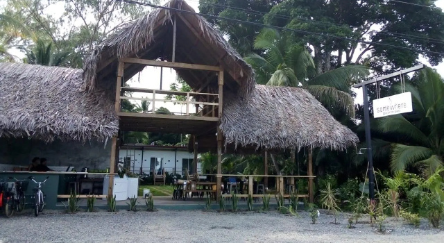 Somewhere in Panama, Забронировать Отель Отели Острова Каренеро 3 звезды, 3*