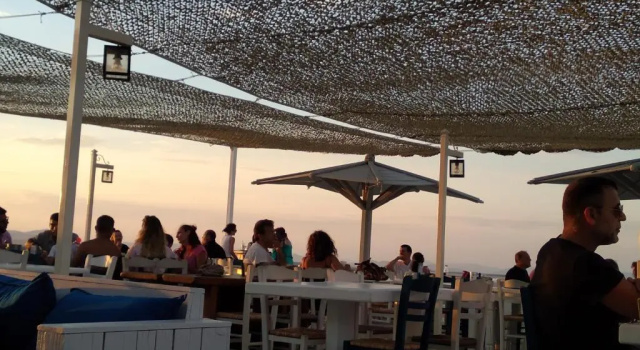 Апартаменты Sea & City - 10 min drive to the beach & Athens Airport