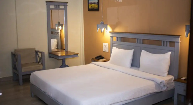 Номер Deluxe KRC Annexe Tezpur