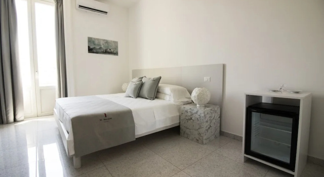 Четырёхместный номер Superior Le Angioine Rooms