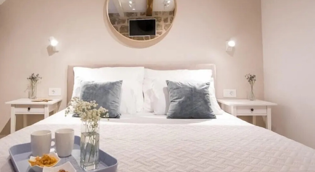 Live Laugh Love Dubrovnik Luxury Rooms, Забронировать Гостевой дом Старый город 