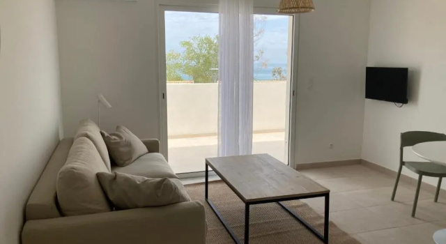 Residence Marina di Bravone - appartement 2 personnes Vue Mer 1er etage N113, Забронировать Апартаменты/квартира Лингиццета Upper Corsica