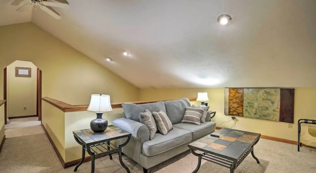 Spacious Oneida Retreat with Game Room!, Rezervovat Rekreační dům Oneida New York State