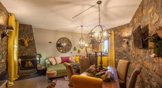 Апартаменты Rock Dandy Mountain House