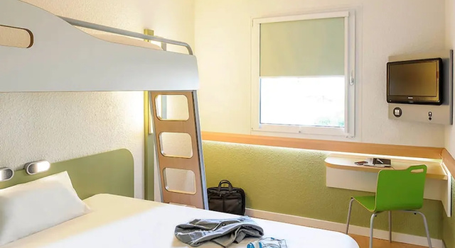 Трёхместный номер Standard Ibis budget Lille Ronchin - Stade Pierre Mauroy