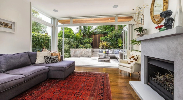 Robyn's Luxury Cottage