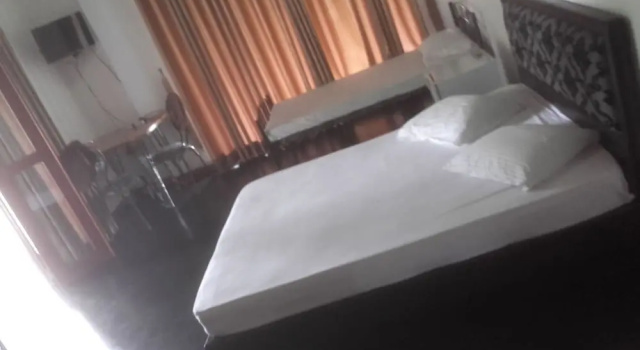 Номер Economy The Kingston Hotel