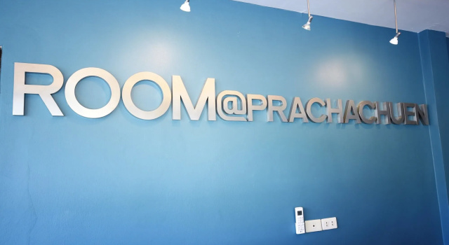 ROOM at PRACHACHUEN, Забронировать Отель Отели Провинции Бангкока с парковкой, Парковка
