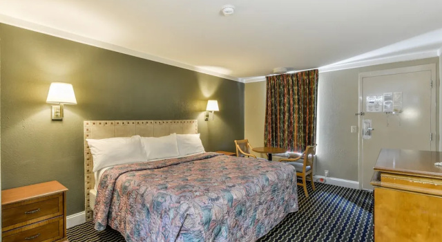 Двухместный номер Standard Wake Inn