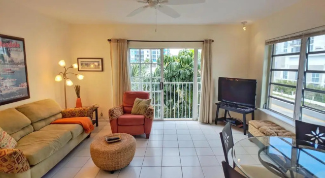 Fort Lauderdale Yacht & Beach Club 316, Забронировать Отель Отели Форт-Лодердейл с парковкой, Парковка