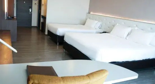 Трёхместный семейный номер Standard Alfahad Hotel