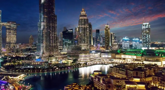 FAM Living - The Residences Tower - Burj Fountain View