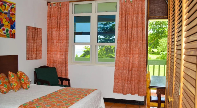 Portsmouth Beach Hotel, Prenota Hotel Portsmouth Dominica