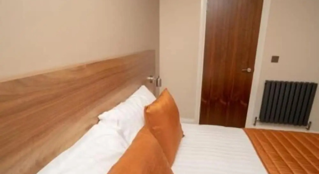 Трёхместный номер Classic Eagle Hotel Luton Airport