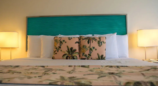 Aqua Palms Waikiki, Забронировать Отель Вайкики Гонолулу, рядом с Лагуна Мэджик-Айленд