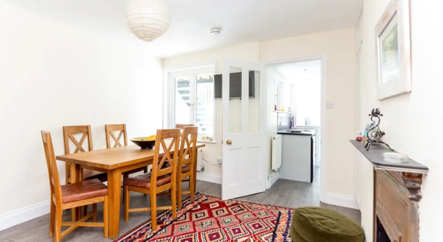 Beautiful 2-bedroom Flat in a Victorian House, Book Hotel Cambridge Storbritannien
