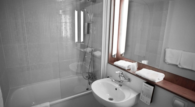 Трёхместный номер Standard Hotel Campanile Grasse - Chateauneuf