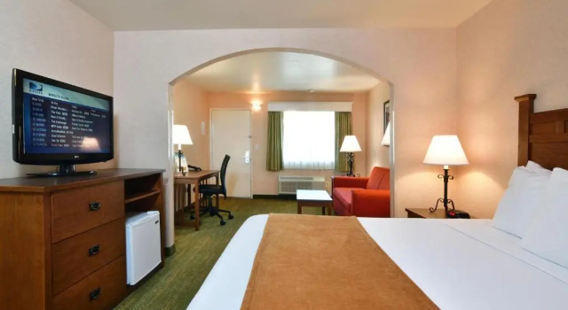 Двухместный номер Standard Lamplighter Inn & Suites at SDSU