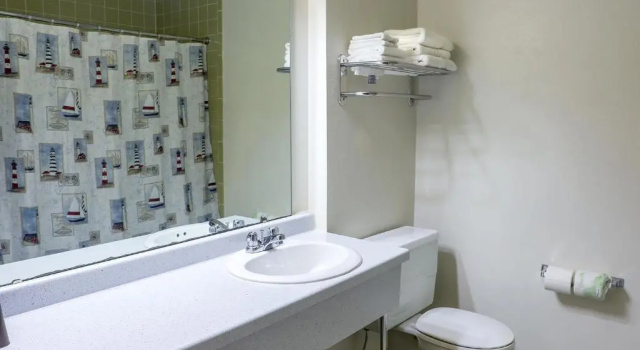 Göl manzaralı Standart çift kişilik oda Lighthouse Inn