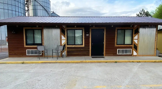 Hansen Inn & Cabins, Rezervasyon Mini-otel Wall Badlands National Park