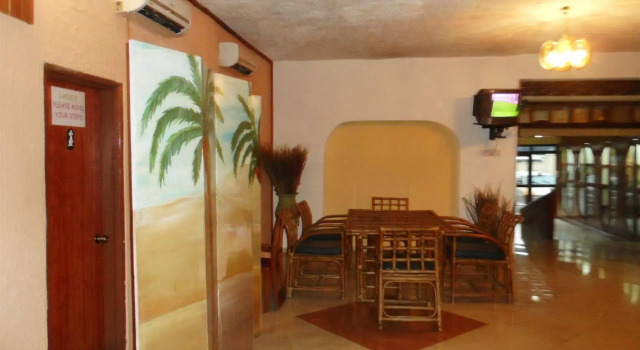 Hotel De Texas, Varaa Hotelli Kumasi Ghana