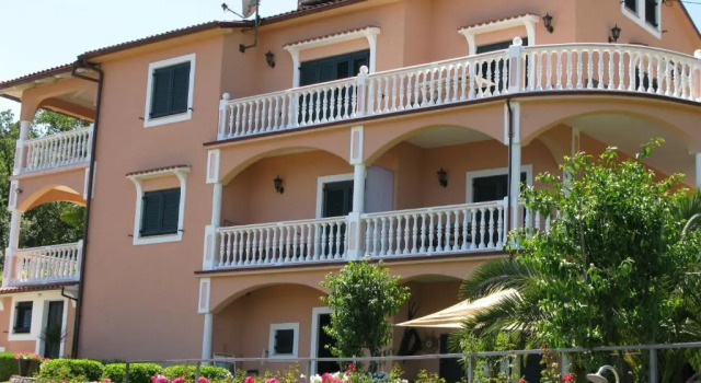 Bed and Breakfast Villa Iris, จอง วิลล่า Moscenicka Draga Primorsko-Goranska županija