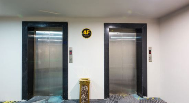 Haoyue Business Hotel(Shijiazhuang Tianshanhai World White Buddha Passenger Transport Terminal), Reserva ahora Hotel Shijiazhuang Hebei