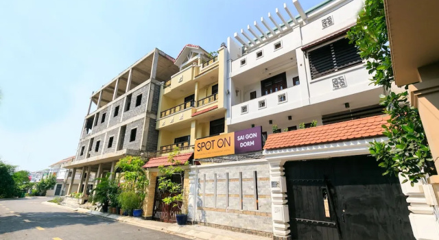 Spot on 695 Sai Gon Dorm - Hostel